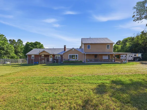 2631 S Jim Minor Rd, Haw River, NC 27302