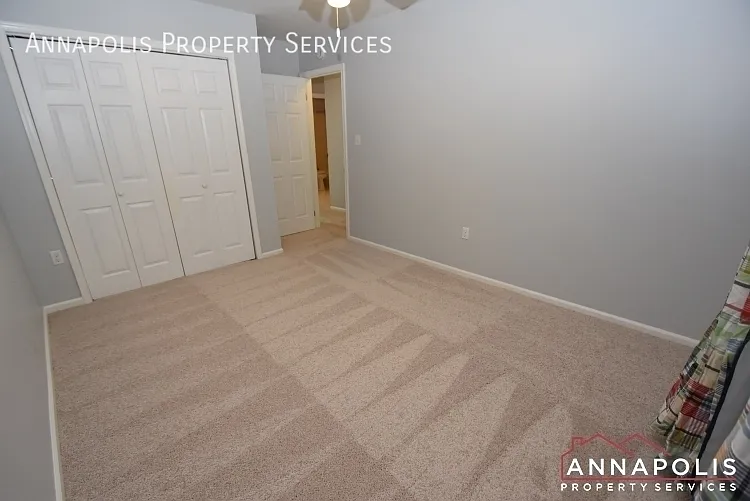 364 Ellenham Ct — Photo 18