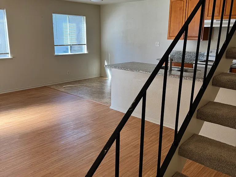 5830 Walerga Rd — Photo 3