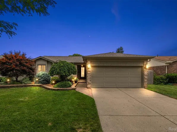 14133 Billette Dr, Sterling Heights, MI 48313