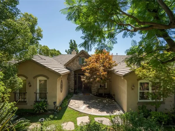 9485 Sherwood Dr, Rancho Cucamonga, CA 91737