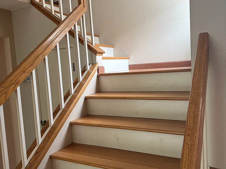 6 Millington Ct — Photo 11