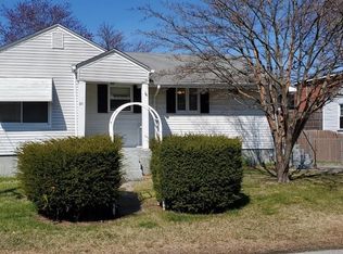 21 Belmore Rd, North Providence, RI 02904