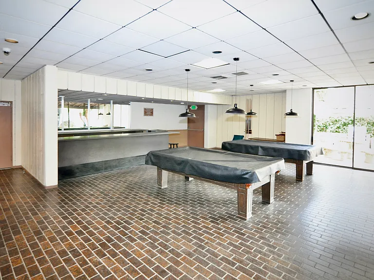1621 Hotel Cir S #E304 — Photo 24