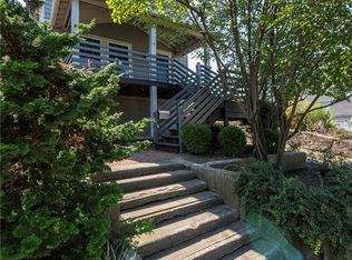 2442 W 7th St, Cleveland, OH 44113