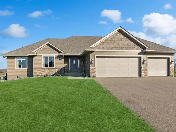 24655 Saint Patrick Blvd, New Prague, MN 56071