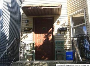 25 Simonson Ave, Staten Island, NY 10303