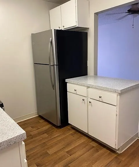 Brittany House Apartments — Photo 20