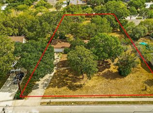 7606 N Vandiver Rd, San Antonio, TX 78209