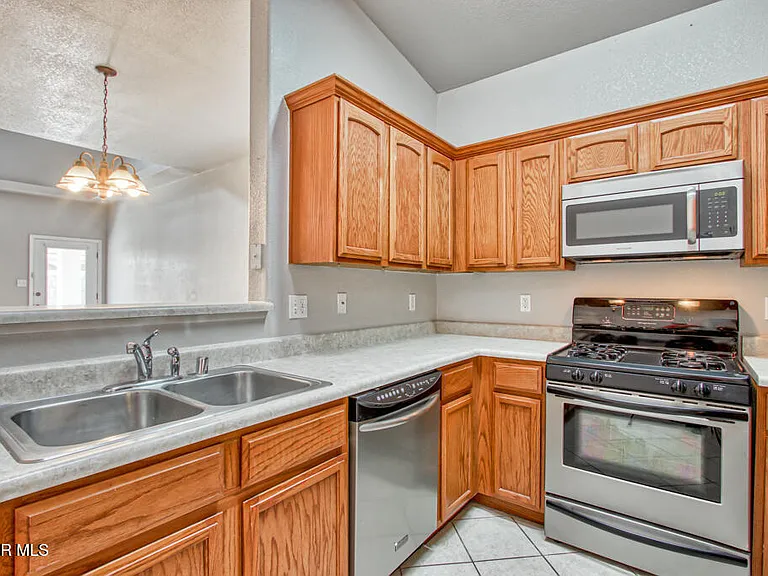 12760 Tierra Alexis Dr — Photo 8
