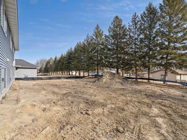 6502 Dale Cir SW, Waverly, MN 55390