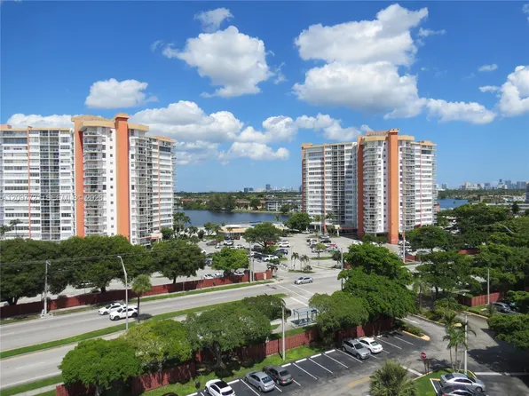 1200 NE Miami Gardens Dr, Miami, FL