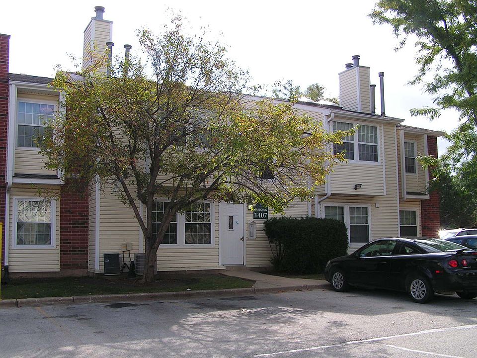 1st image of 1407 E Wyndham Cir APT 102