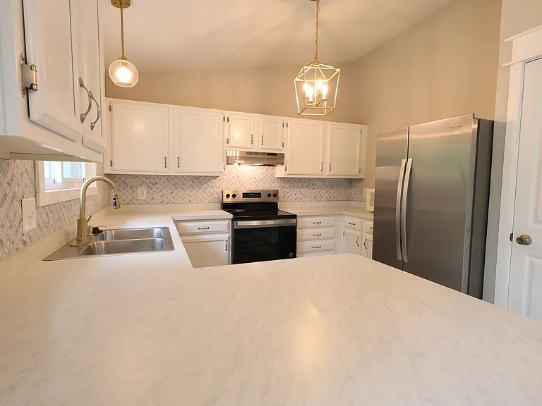 622 Rustic Valley Dr — Photo 10