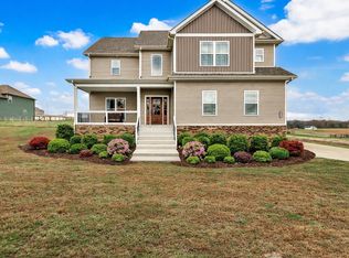 4032 Chapel Hill Rd, Clarksville, TN 37040