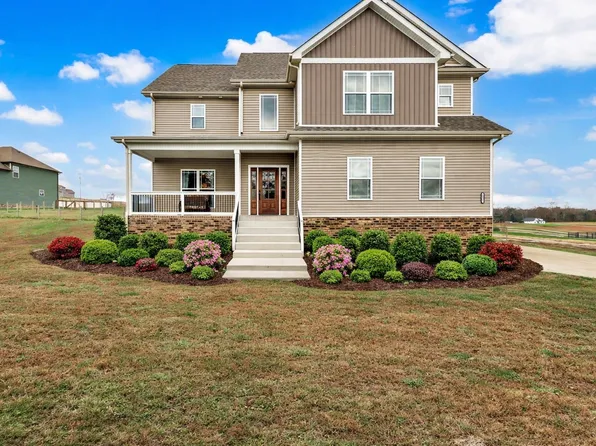 4032 Chapel Hill Rd, Clarksville, TN 37040