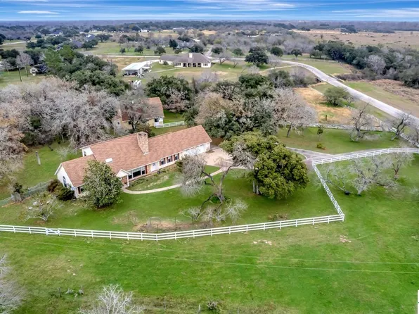 194 Westpark Ave, Victoria, TX 77905