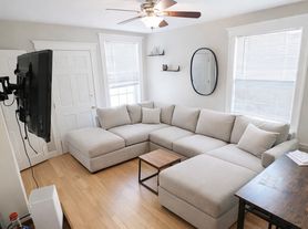 786 E 3rd St, Boston, MA