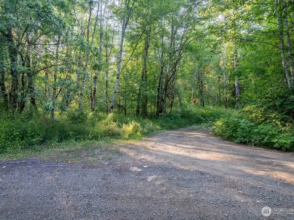 1952 E Agate Road, Shelton, WA 98584