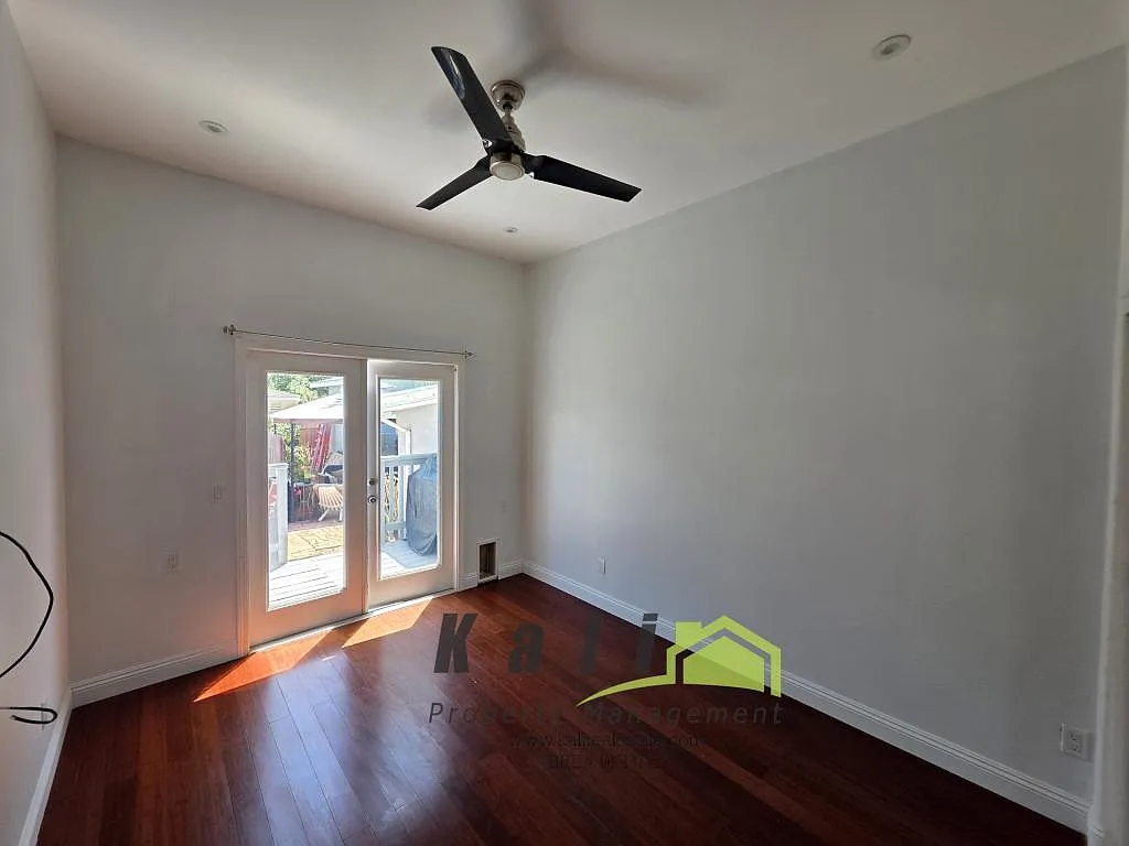 536 Davidson St, unit-e — Photo 4
