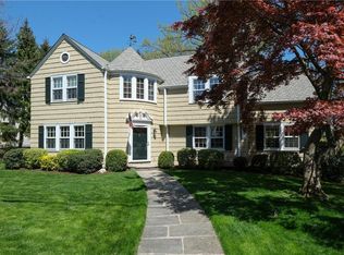 72 Highland Cir, Yonkers, NY 10708