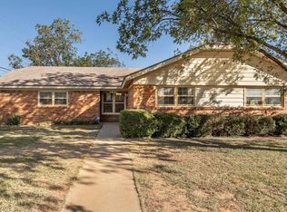 2016 70th St, Lubbock, TX 79412