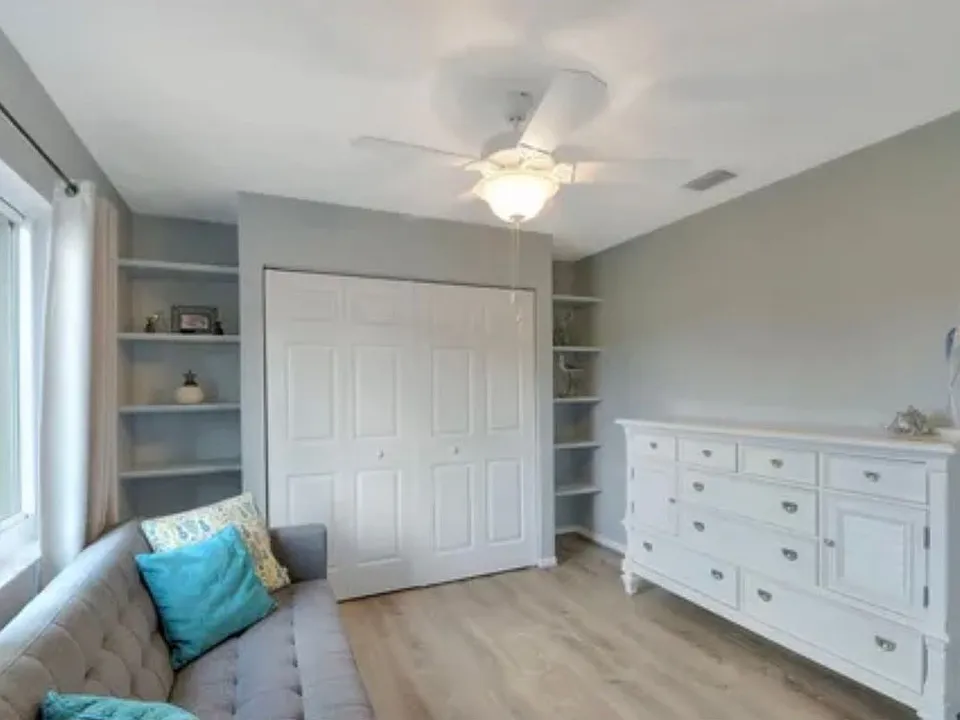 201 Seminole Lakes Dr