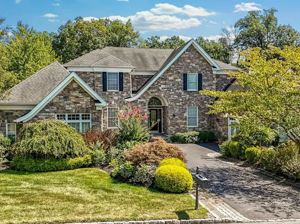 2168 Ferncroft Ln, Chester Springs, PA 19425