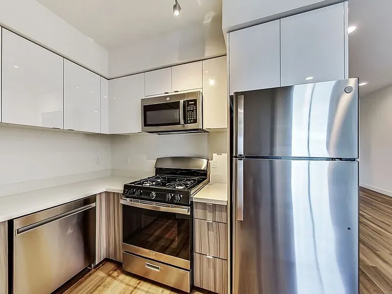 950 Lofts — Photo 66