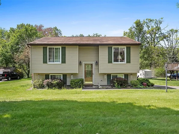 400 Partridge Run Rd, Gibsonia, PA 15044