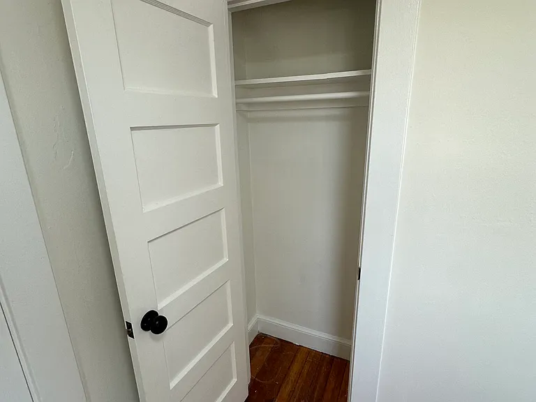 493 Lynn St #4 — Photo 17