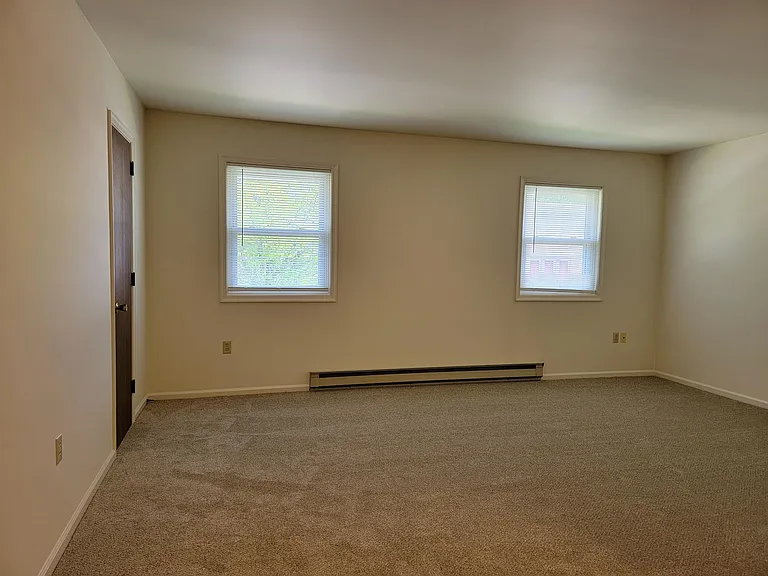 76 Akron Rd — Photo 3