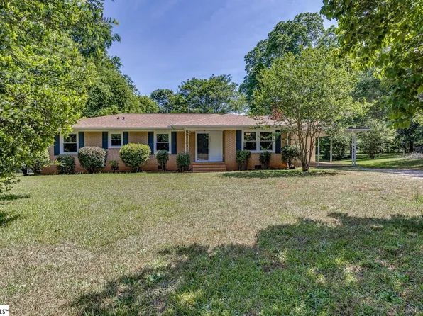 1283 S Main St, Cross Hill, SC 29332