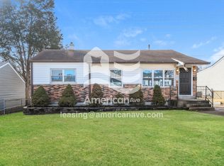 9312 Hoppy Dr, Saint Louis, MO 63123