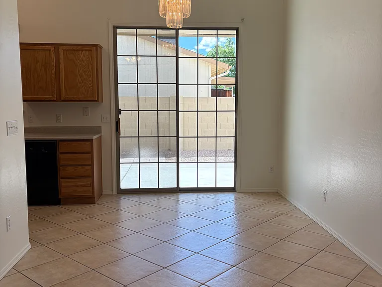 7622 E Horseshoe Ln #A — Photo 6