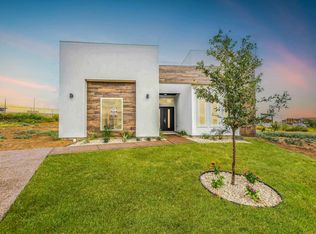 7002 El Meson Dr, Laredo, TX 78043