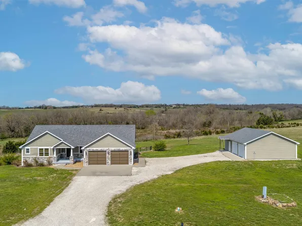 18868 Lake Rockhill Rd, Warsaw, MO 65355
