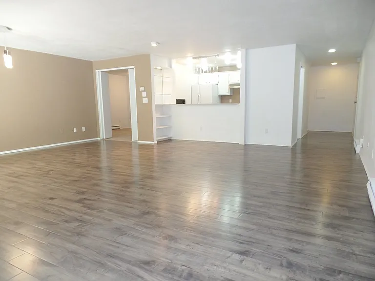 13680 NE 69th St #637 — Photo 11