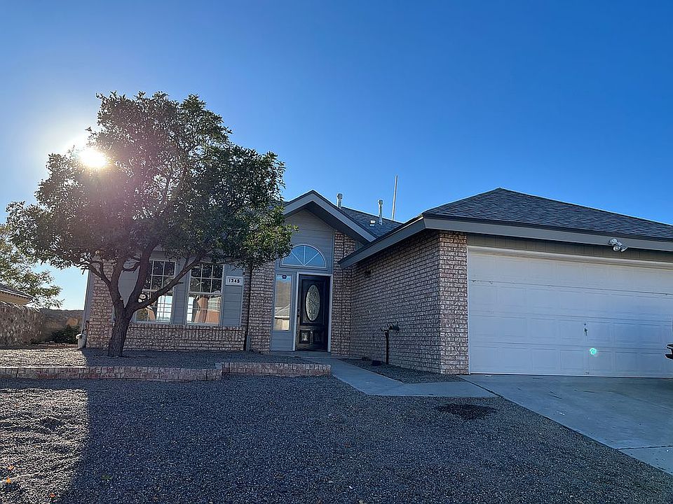 1st image of 1345 Desierto Azul Dr