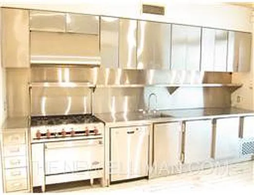 Rented by Douglas Elliman | media 37