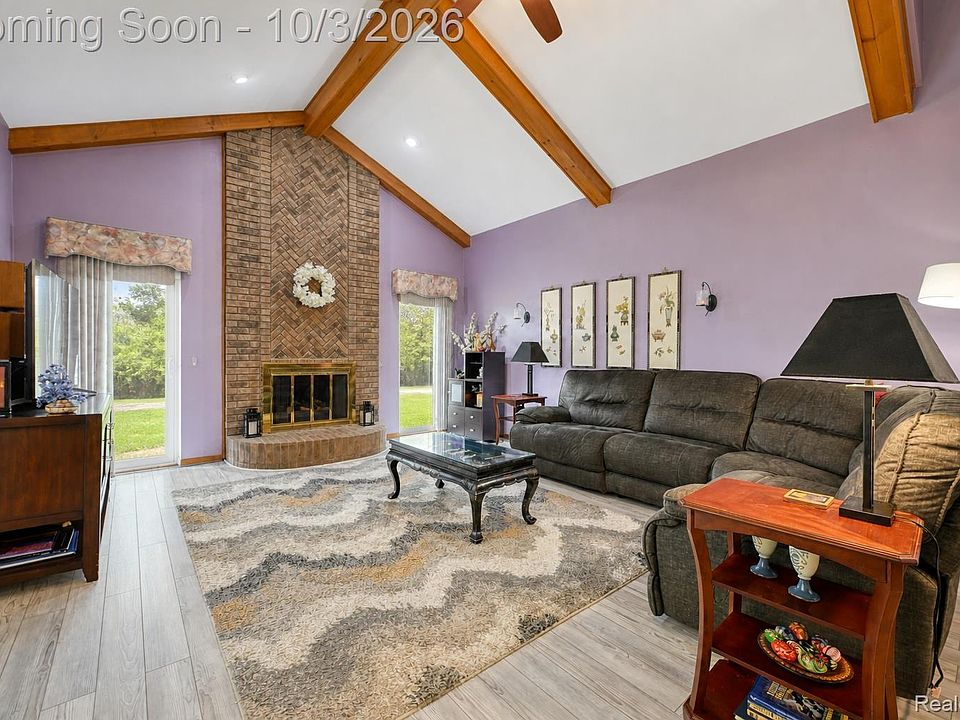 40019 Gulliver Dr, photo 11