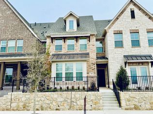 7925 Bayside Dr, Rowlett, TX 75088