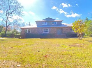 1312 4th Ave NE, Moultrie, GA 31768