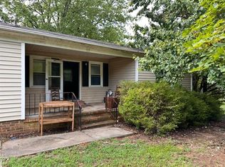 717 Old Stagecoach Rd, Easley, SC 29642