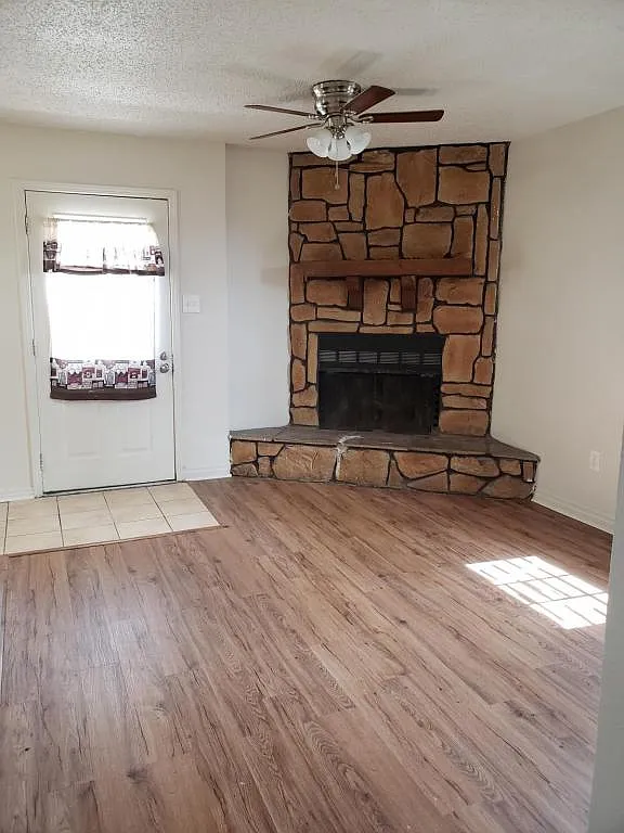 3330-B Seine St — Photo 2