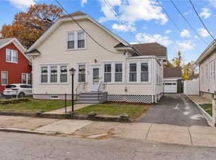 258 Perrin Ave, Pawtucket, RI 02861