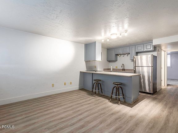 5th image of 1150 Deer Valley Dr #1010