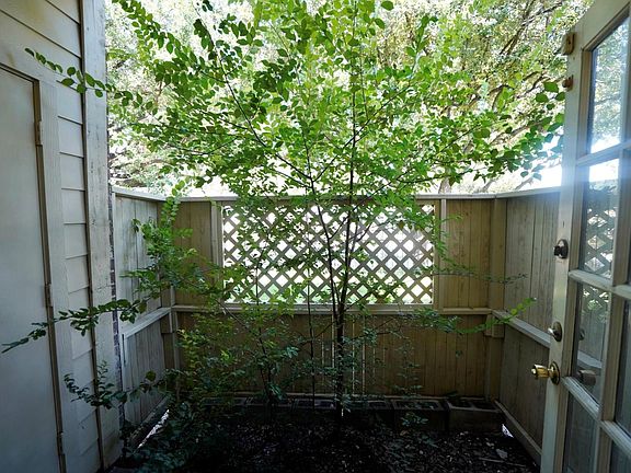 5th image of 2121 El Paseo St APT 2209