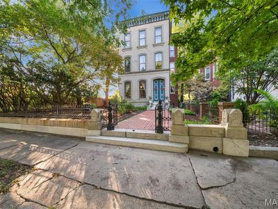 1723 Waverly Pl, Saint Louis, MO, 63104