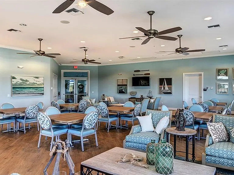 3488 Acapulco Cir — Photo 10